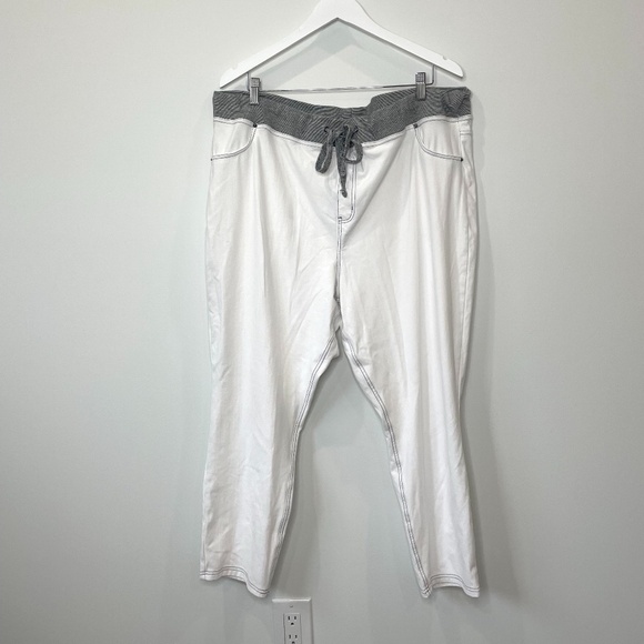 HUE White Stretchy Sweatshirt Denim Capris Leggings - 3X - Picture 1 of 5